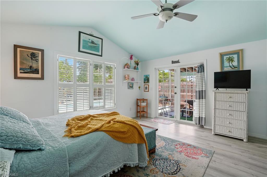 COCONUT GROVE - Residential