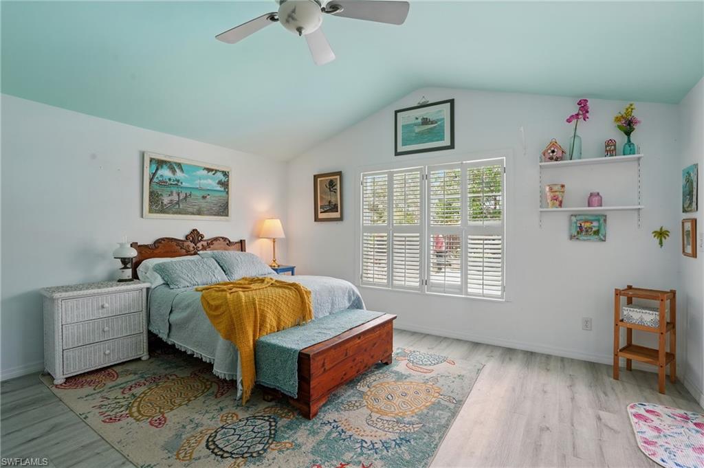 COCONUT GROVE - Residential