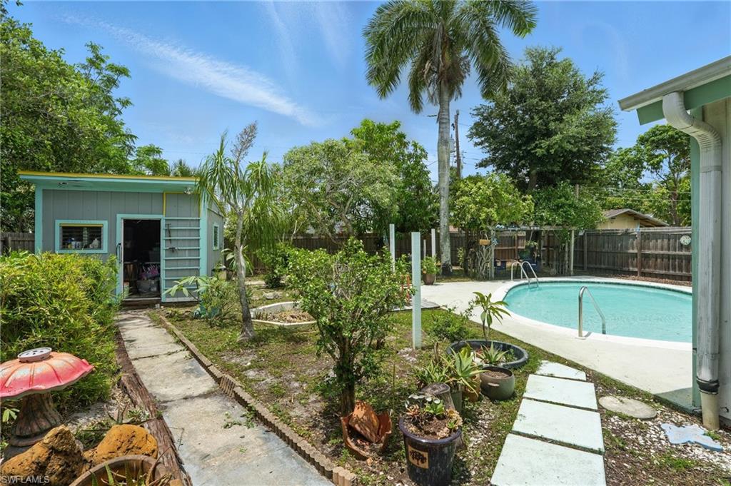 COCONUT GROVE - Residential