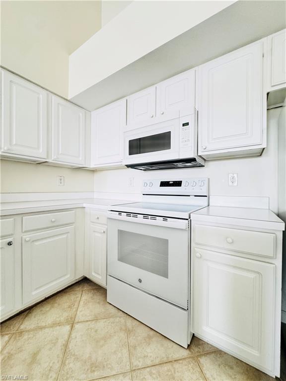 THE RESIDENCE - Residential Lease