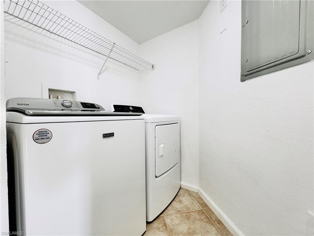 THE RESIDENCE - Residential Lease