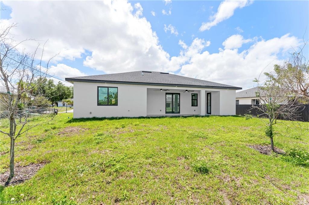 CAPE CORAL - Residential