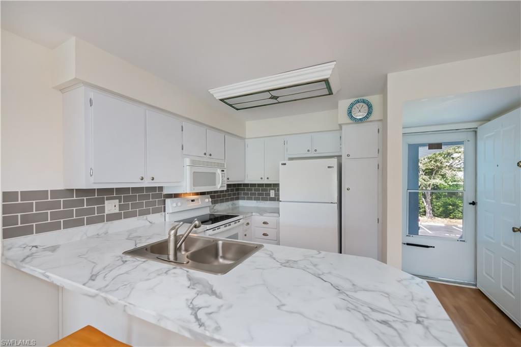 ROYAL HAWAIIAN CLUB - Residential