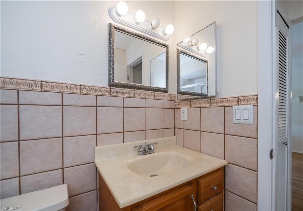 ROYAL HAWAIIAN CLUB - Residential