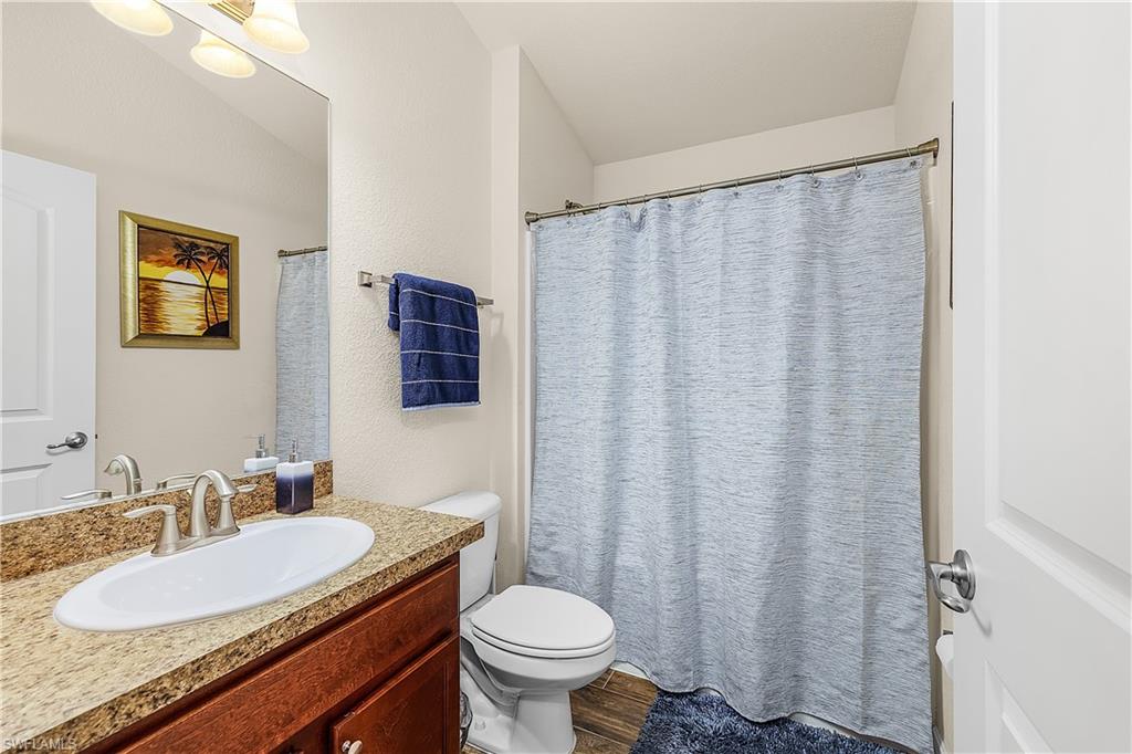 CREEKSIDE - Residential