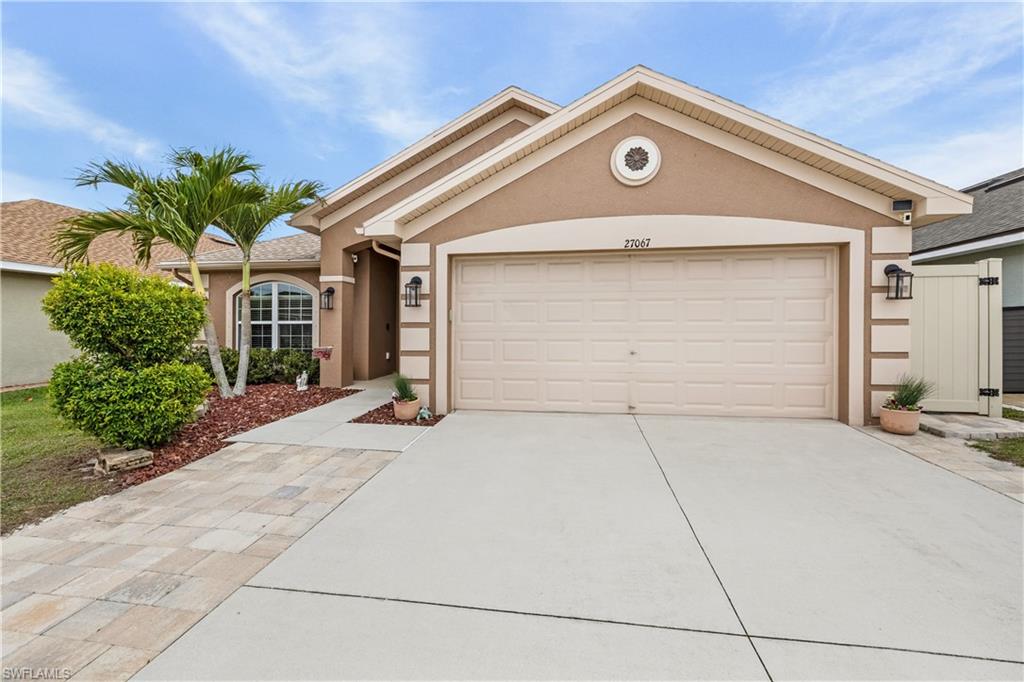 CREEKSIDE - Residential