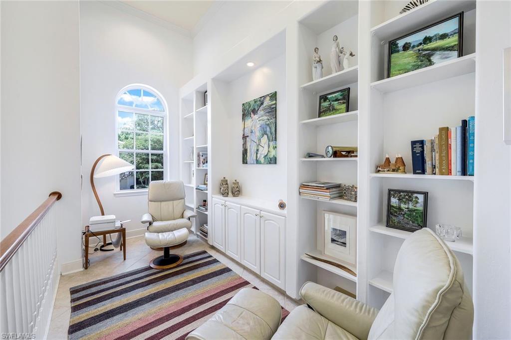 HIDEAWAY BEACH - Residential