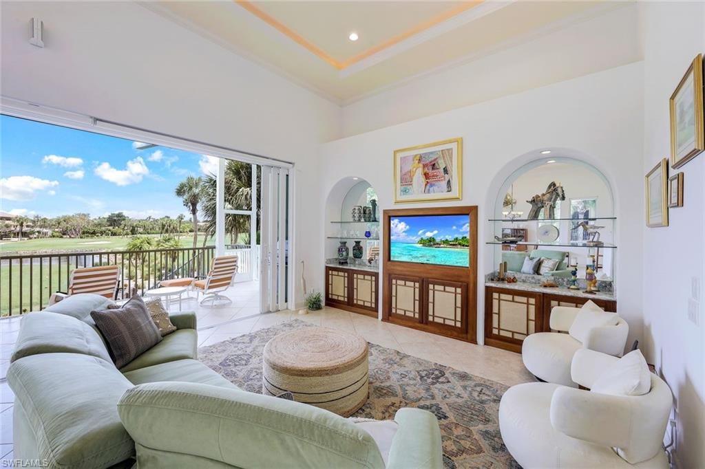 HIDEAWAY BEACH - Residential