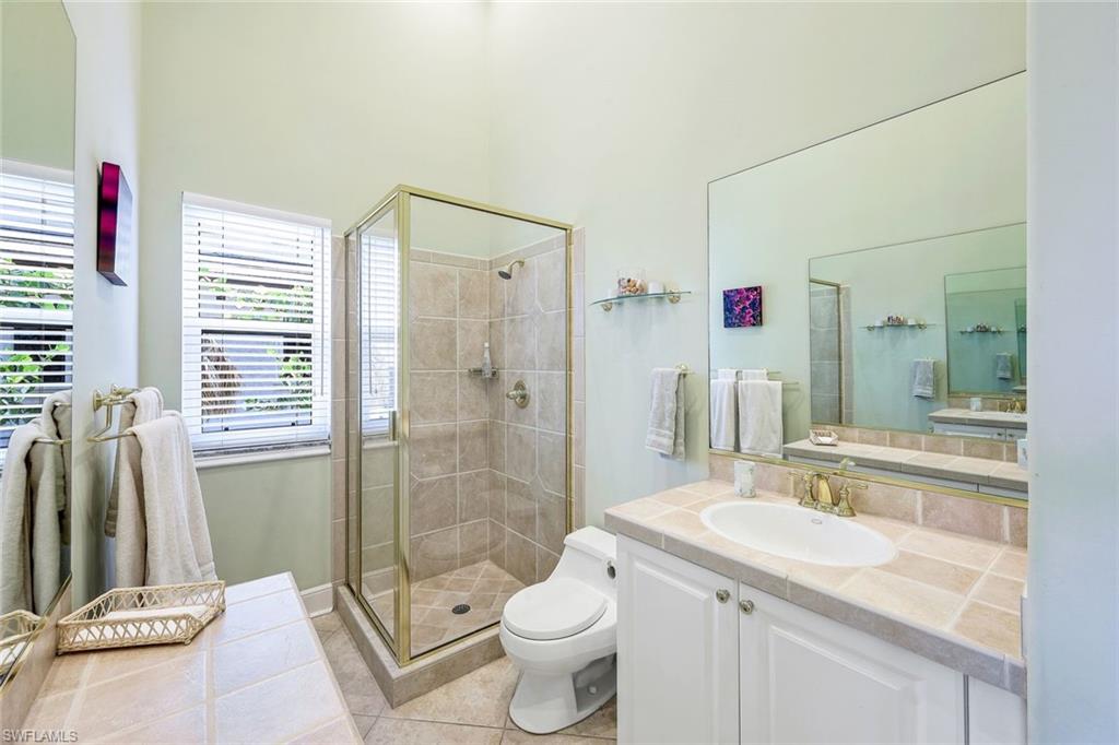 HIDEAWAY BEACH - Residential