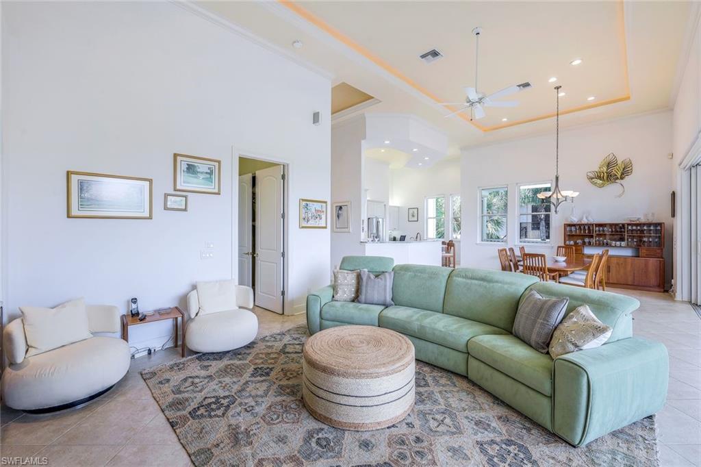 HIDEAWAY BEACH - Residential