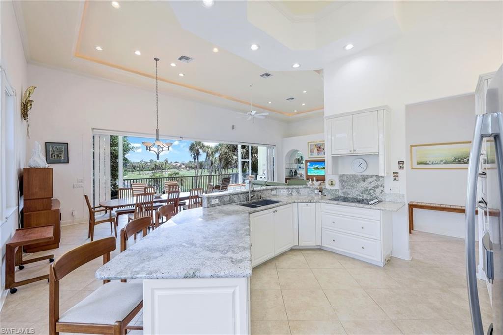 HIDEAWAY BEACH - Residential