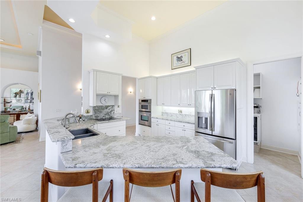 HIDEAWAY BEACH - Residential