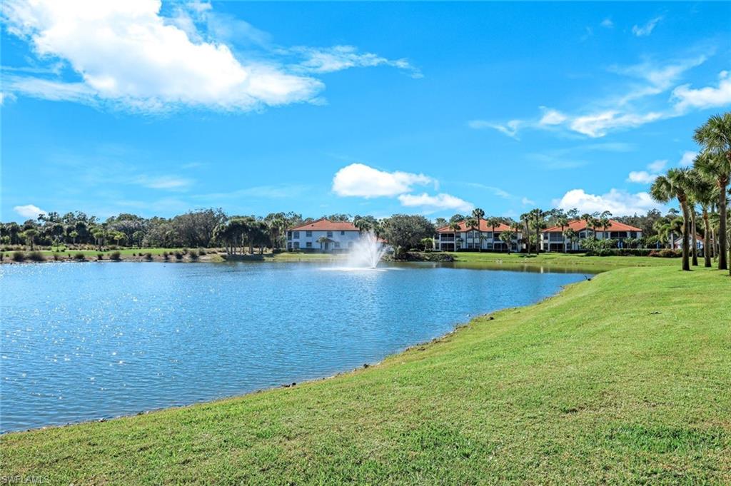 LAGUNA ROYALE - Residential