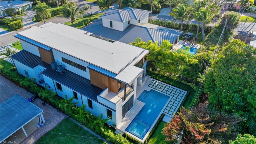 LAKE PARK - Residential