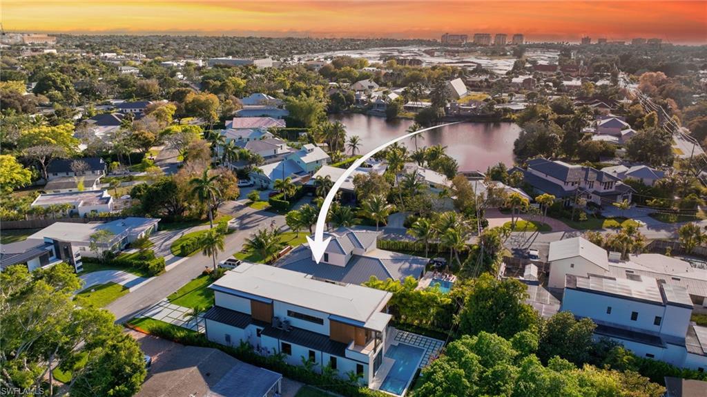 LAKE PARK - Residential