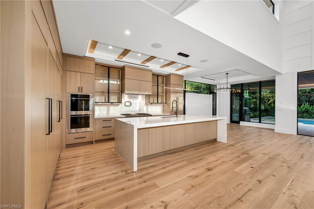 LAKE PARK - Residential