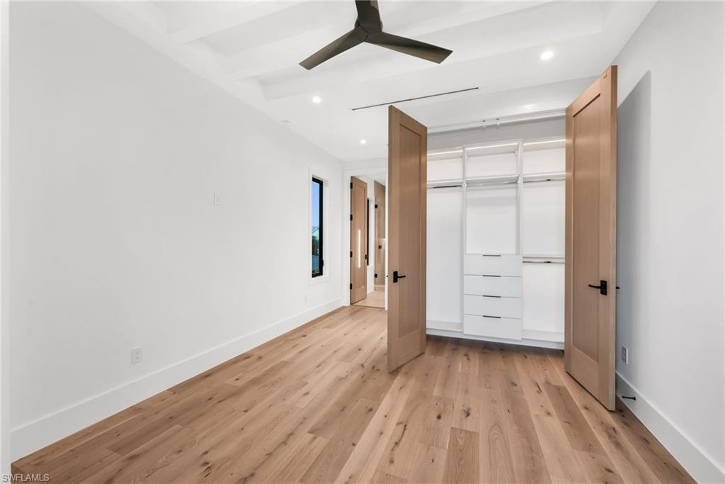 LAKE PARK - Residential