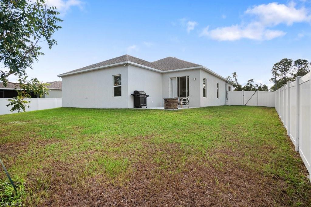 GOLDEN GATE ESTATES - Residential