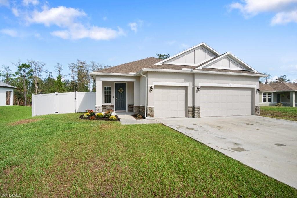 GOLDEN GATE ESTATES - Residential