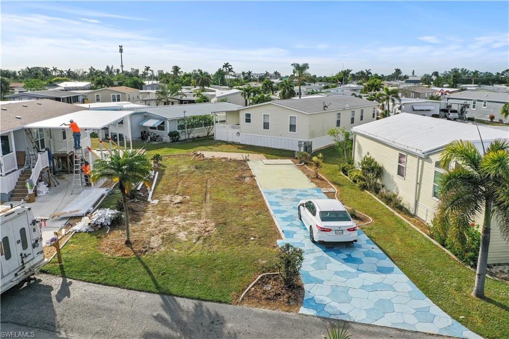 THUNDERBIRD MOBILE HOMES - Land