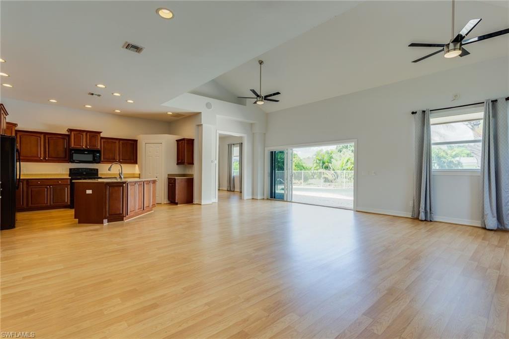 BONITA SPRINGS - Residential