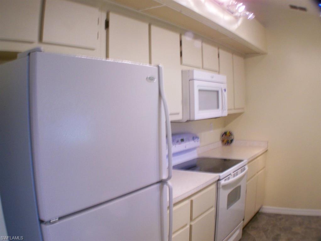 LAURELWOOD - Residential