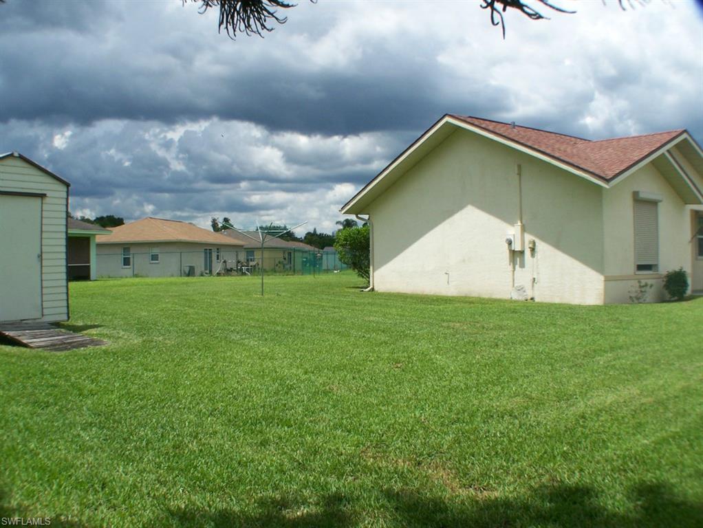 LAURELWOOD - Residential