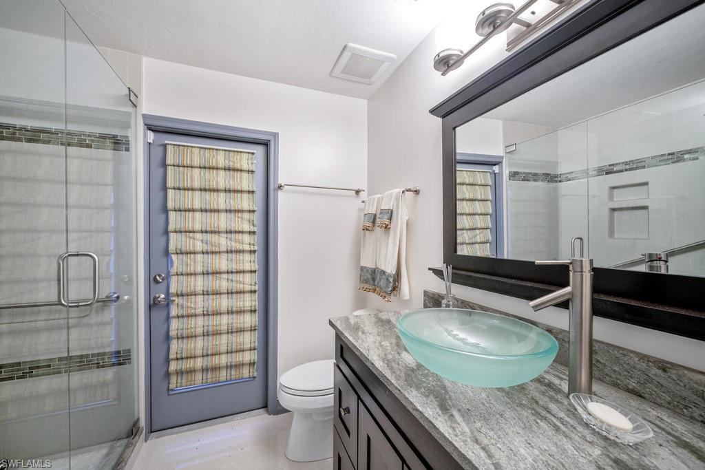 LIVINGSTON WOODS - Residential