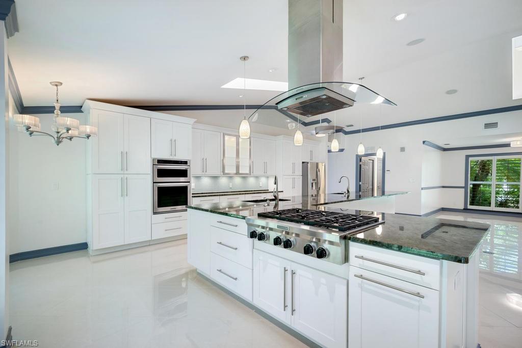 LIVINGSTON WOODS - Residential