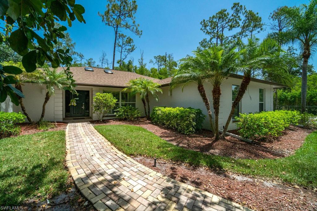 LIVINGSTON WOODS - Residential