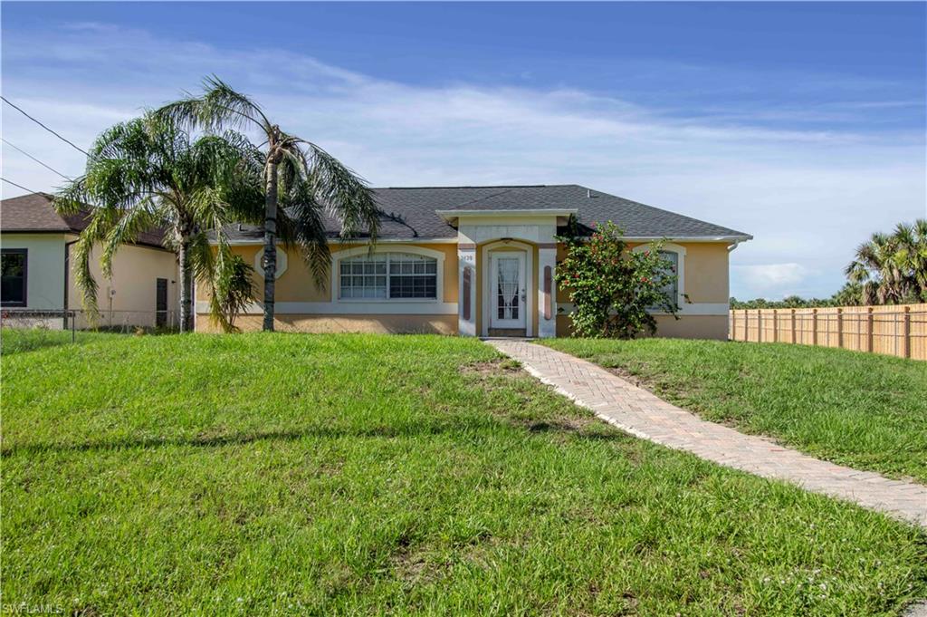 GOLDEN GATE ESTATES - Residential