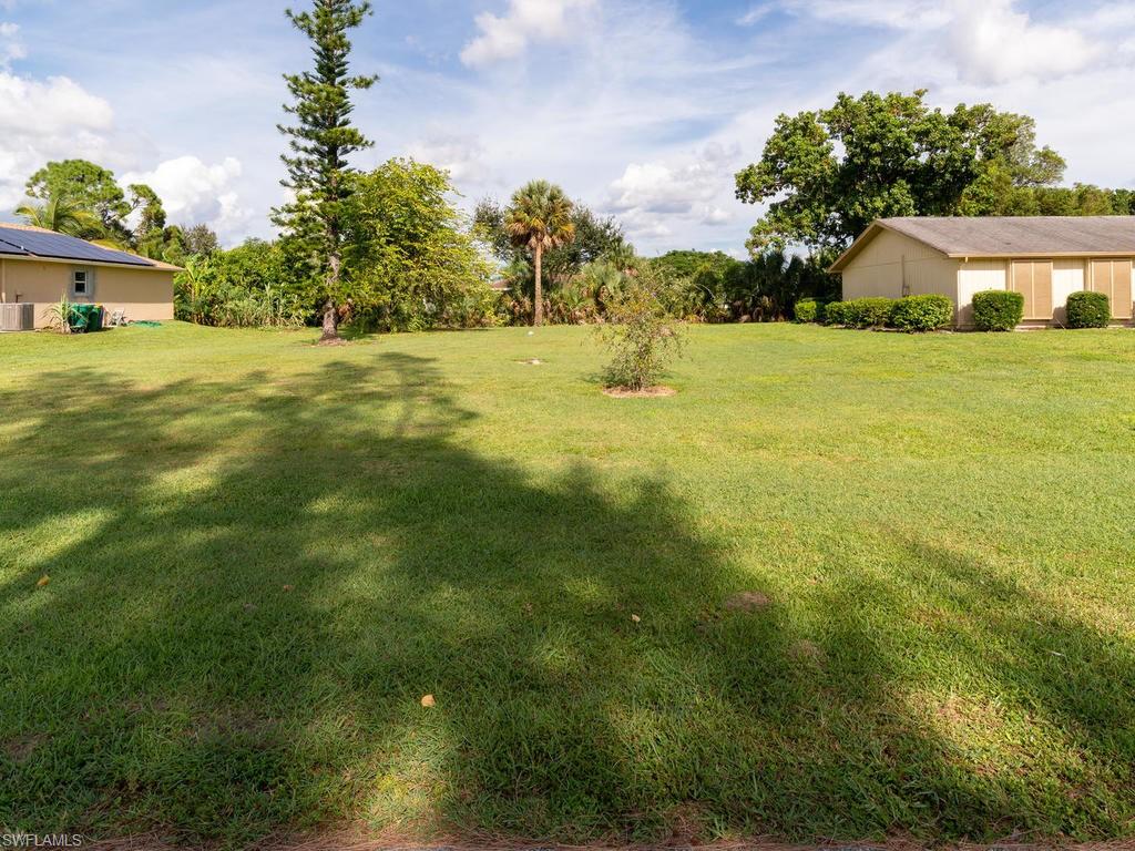 GOLDEN GATE CITY - Land