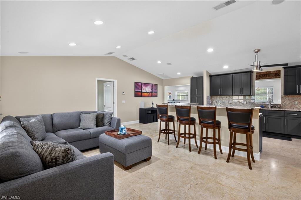 MORSE SHORES - Residential