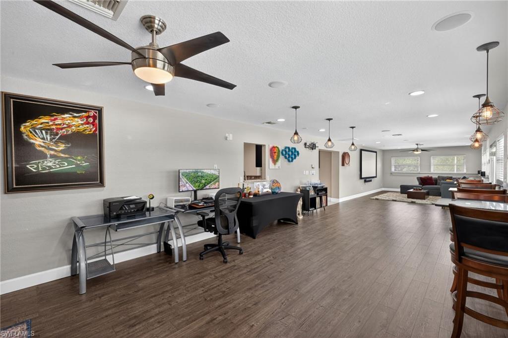 MORSE SHORES - Residential