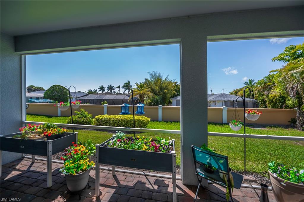 CELEBRATION CAPE - Residential