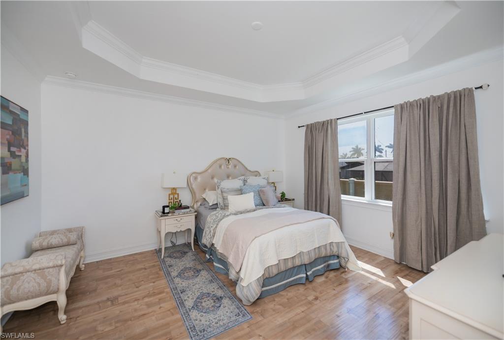 CELEBRATION CAPE - Residential