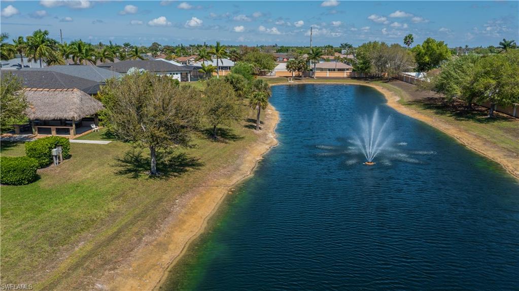 CELEBRATION CAPE - Residential