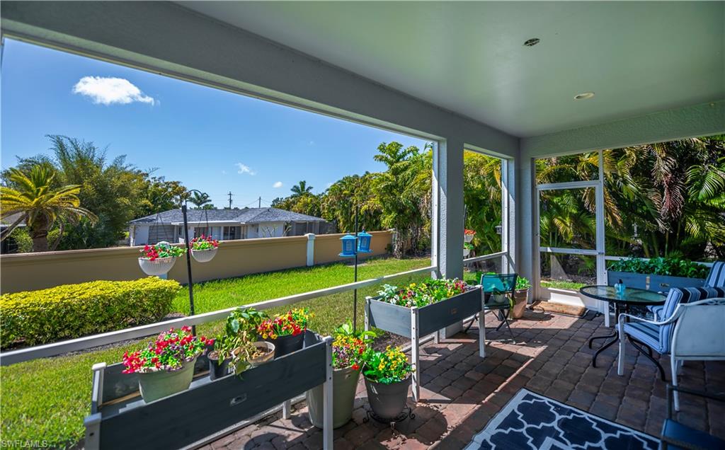 CELEBRATION CAPE - Residential