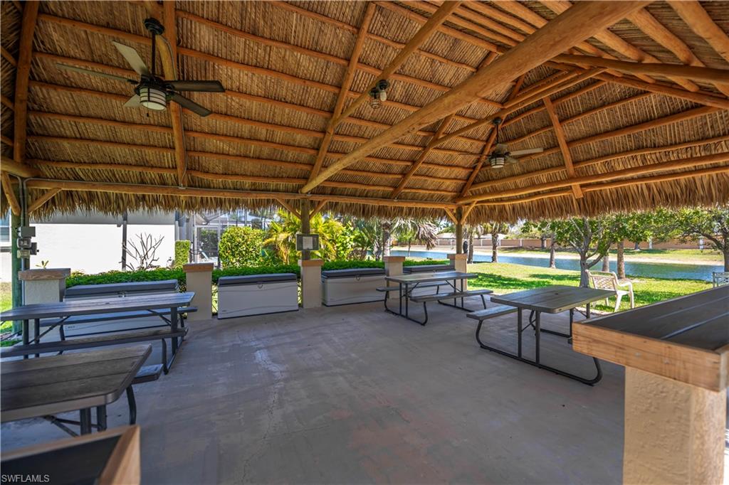 CELEBRATION CAPE - Residential