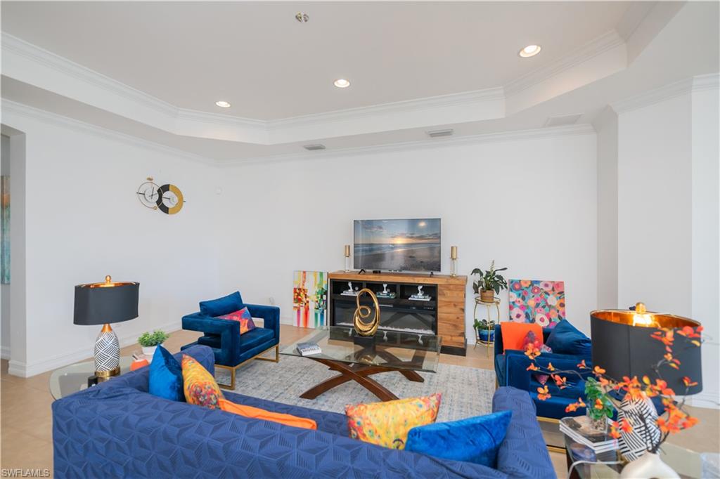 CELEBRATION CAPE - Residential