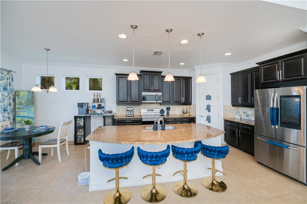 CELEBRATION CAPE - Residential