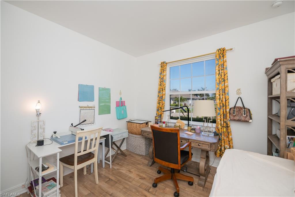 CELEBRATION CAPE - Residential