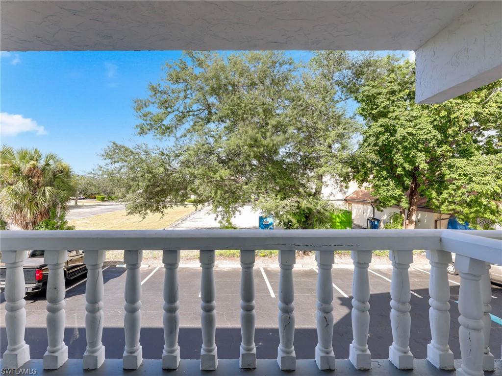 WINDSOR WEST - Residential