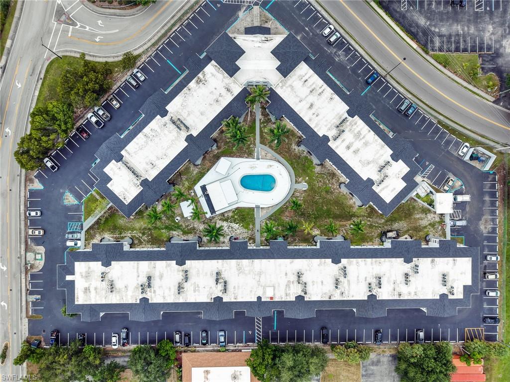 WINDSOR WEST - Residential