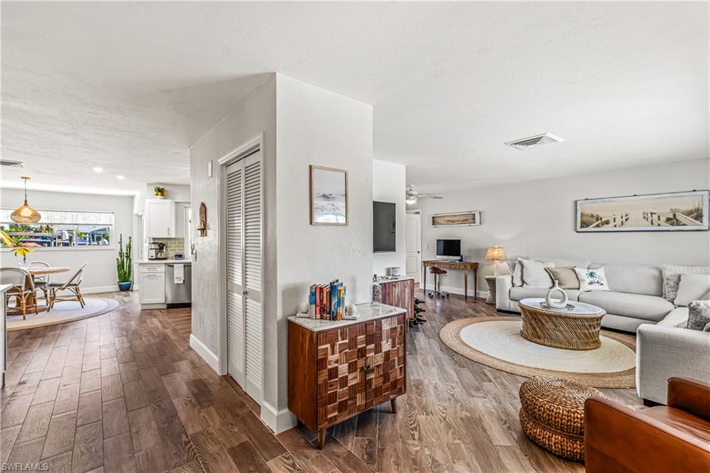 ISLES OF CAPRI - Residential