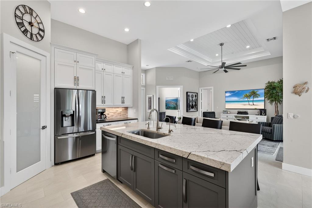 MARCO ISLAND - Residential