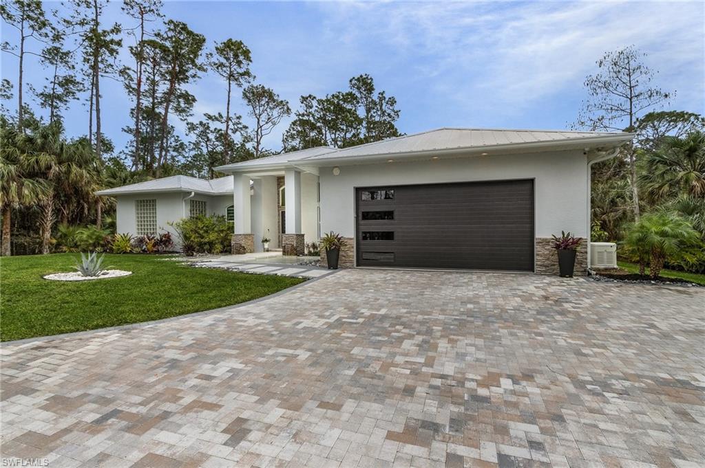 364 Logan BLVD S