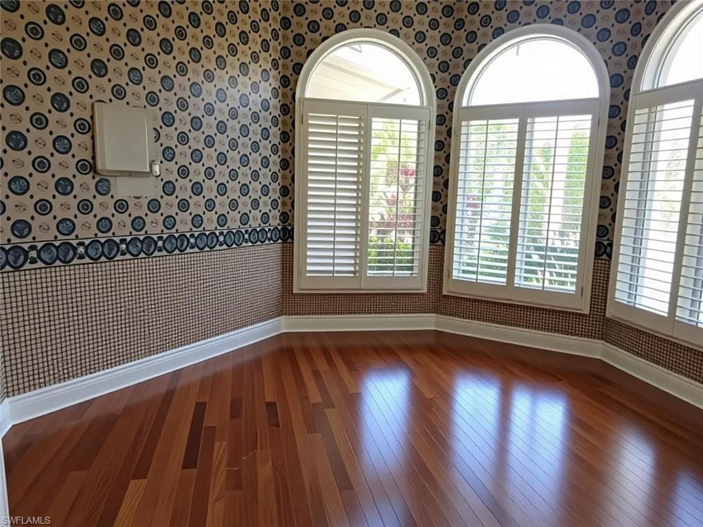 COLLIERS RESERVE - Residential