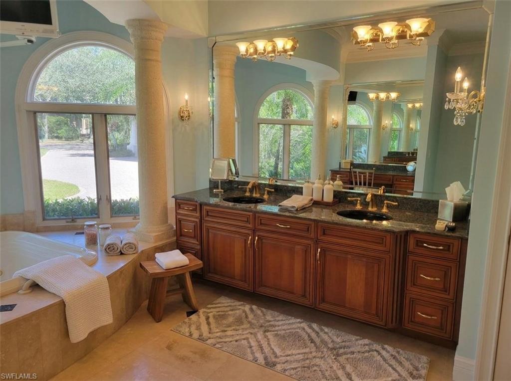 COLLIERS RESERVE - Residential