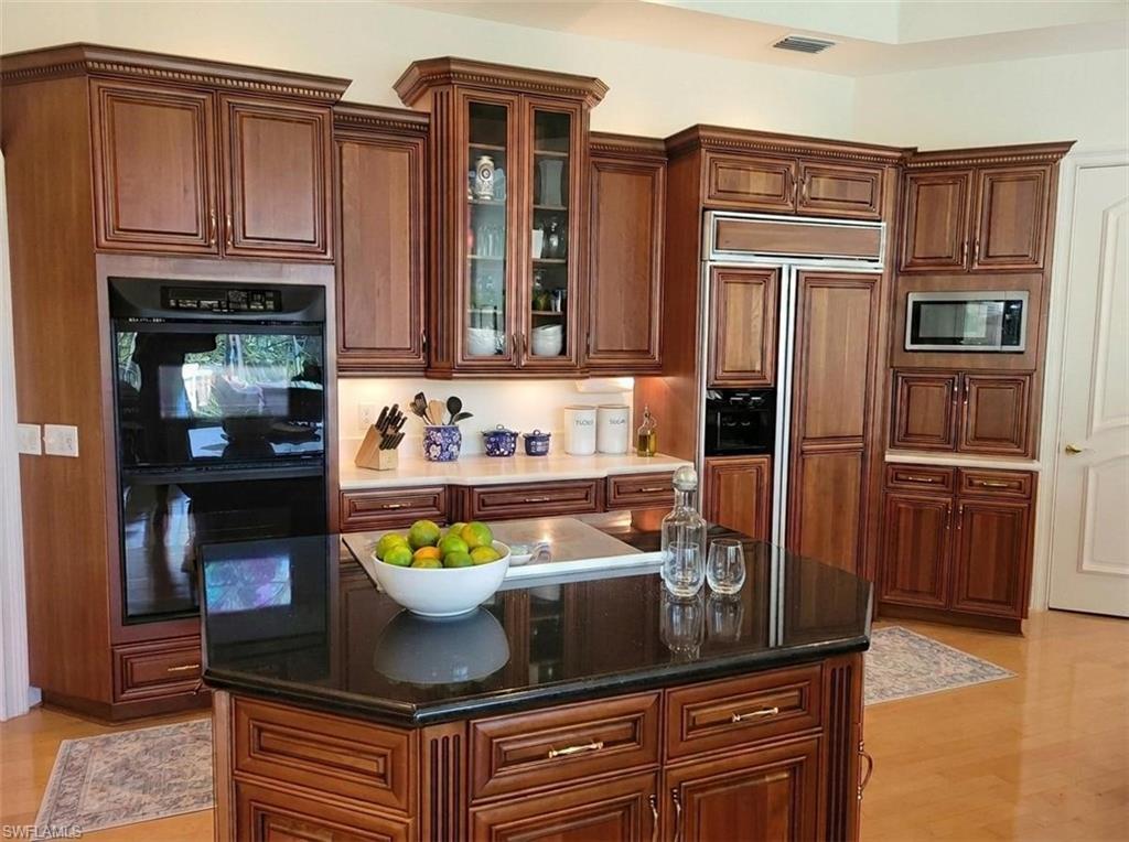 COLLIERS RESERVE - Residential